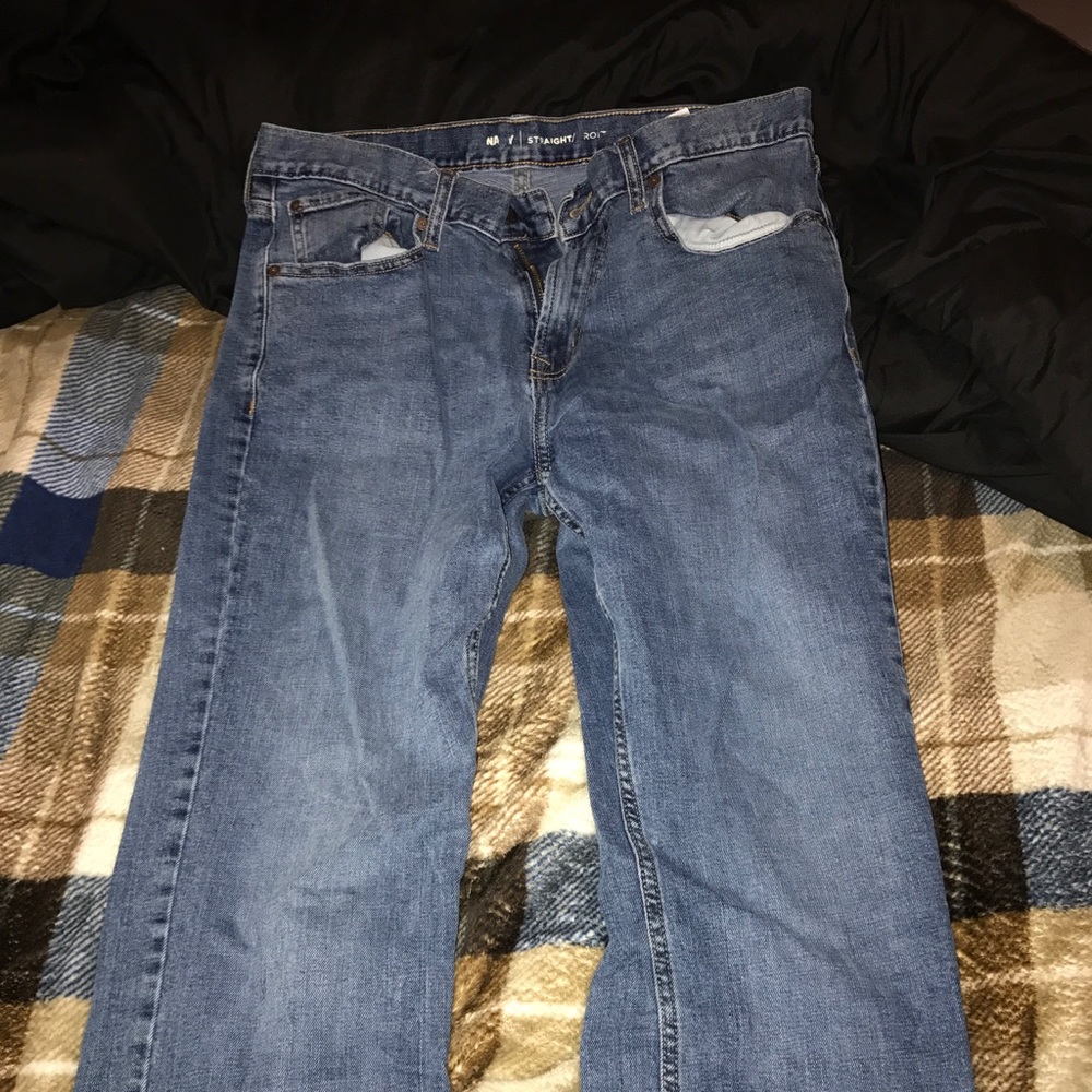 Old Navy lightwash blue jeans with flex!